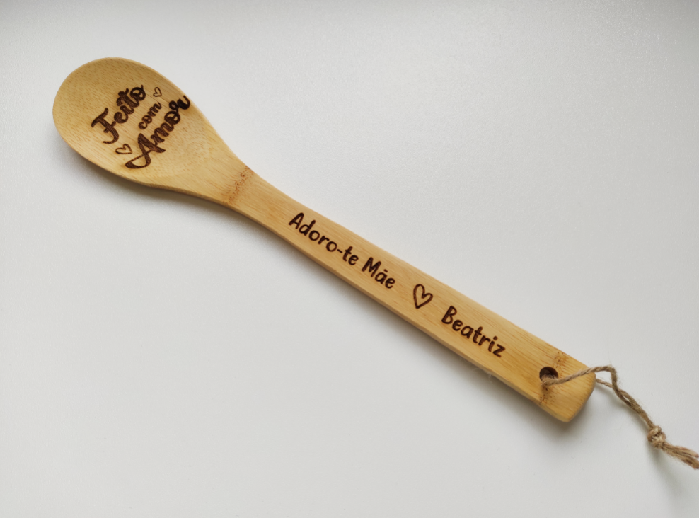 Colher de Pau - Modelo 2