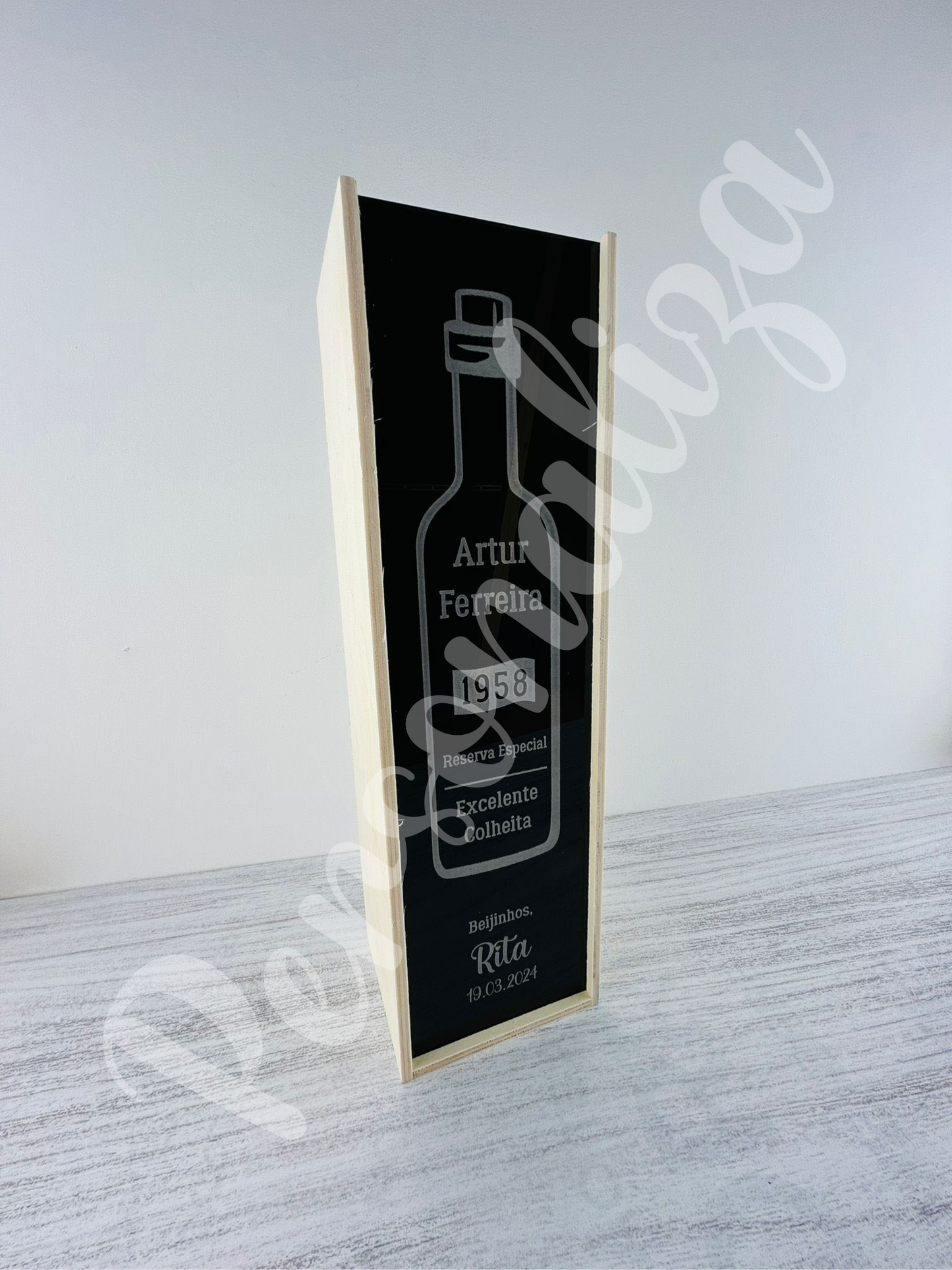 Caixa p/ garrafa de vinho - modelo 4